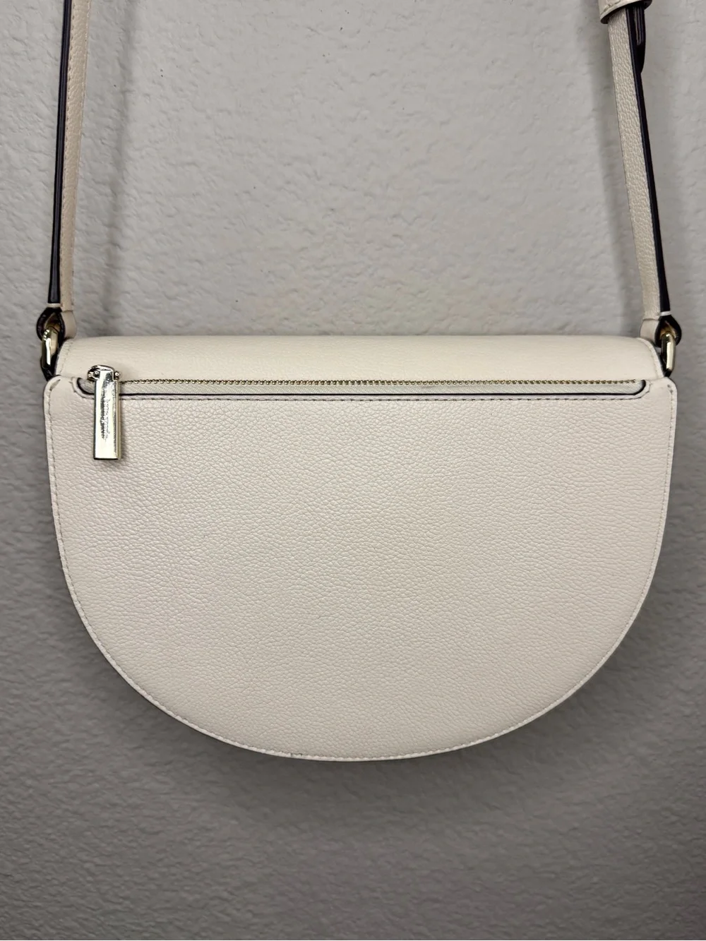 Kate Spade New York Luna Crescent Crossbody Bag White Pebbled Leather Saddle Bag
